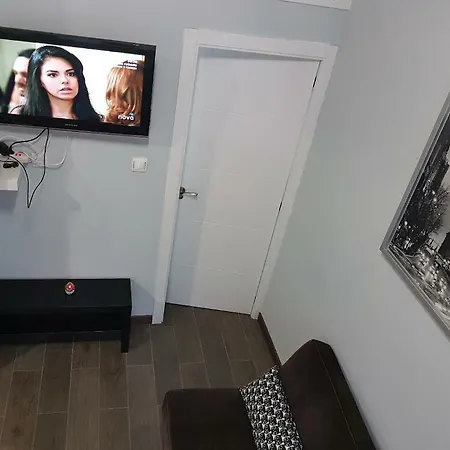 Apartment Bonito Apto Barrio Del Pilar Smart Fit Madrid
