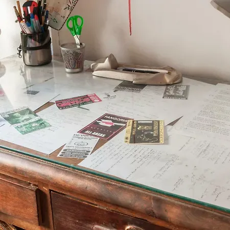 Malasana. La Casa Del Artista Apartamento