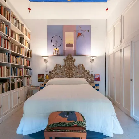 Malasana. La Casa Del Artista *