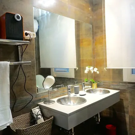 Smart Plaza De Las Cortes Apartment Madrid