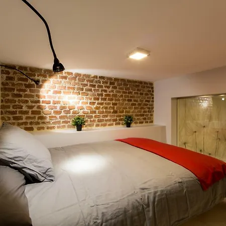 Windrose 5 Apartment Madrid