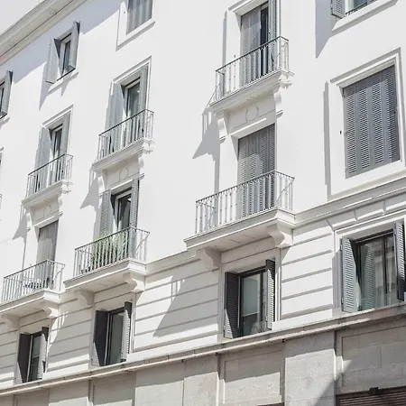 Exclusivo En Barrio De Salamanca Madrid