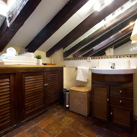 Luxury Puerta De Alcala And Serrano Street Apartment *