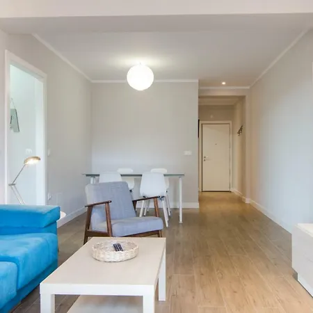 Apartment Hermano Garate, 9 *
