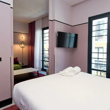 De Dios 17 Boutique مدريد