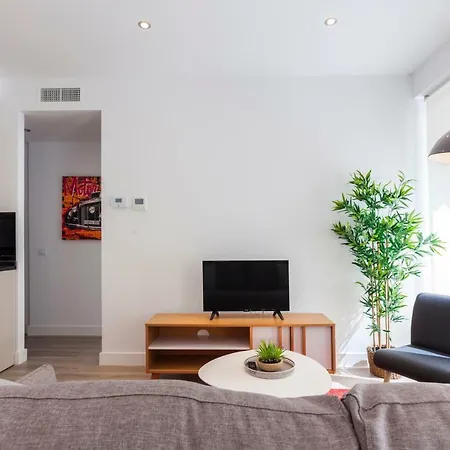Friendly Canalejas Apartment Madrid