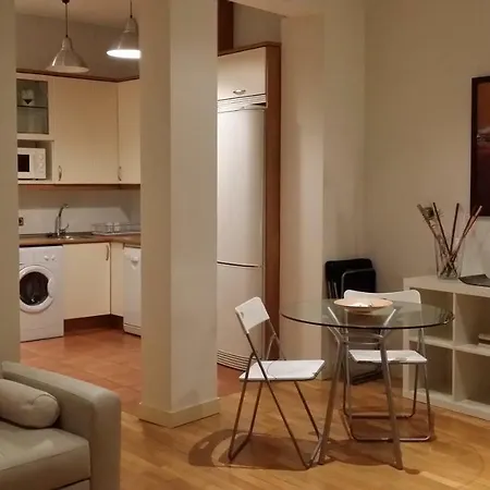 La Latina Apartment *