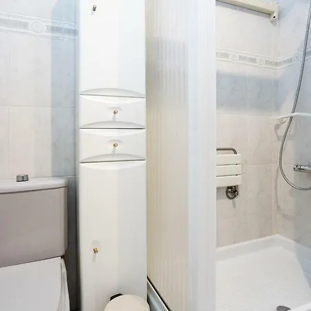 Esperanza Apartment *