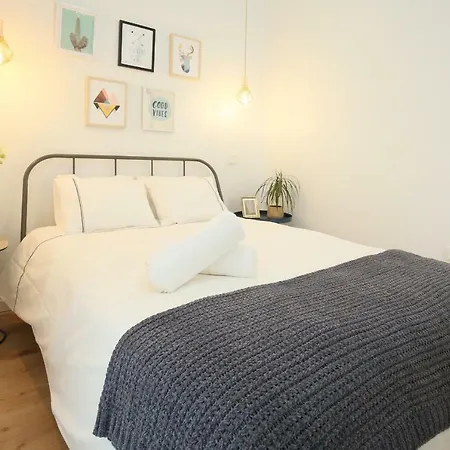 Apartment Moderno Y Reformado Al Lado Del Museo Madrid