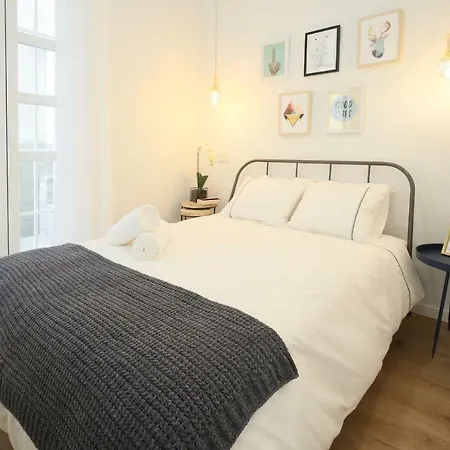 Apartment Moderno Y Reformado Al Lado Del Museo Madrid