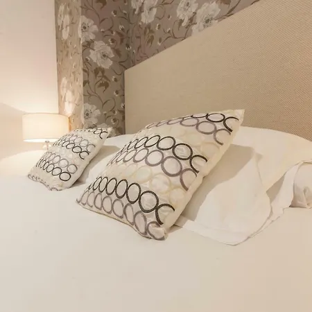 Friendly Echegaray Apartment Madrid