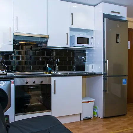 Atocha Apartment *
