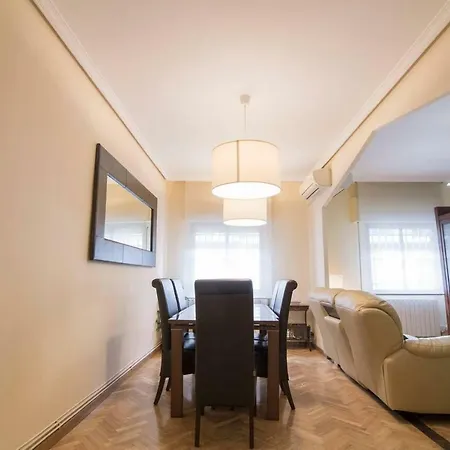 Appartement & Private Terrace Wifi + Aircon *