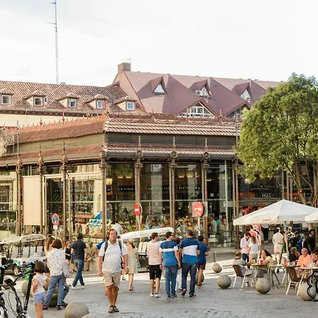 Charming Mercado De San Miguel Apartment Madrid