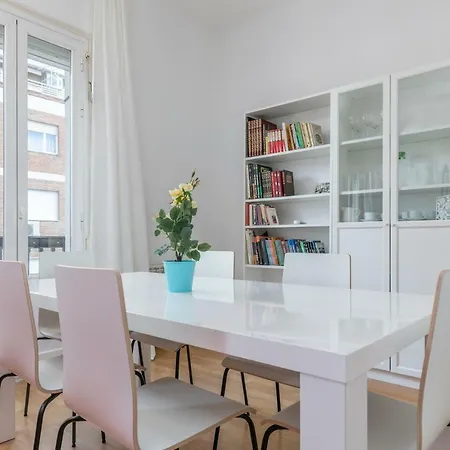 Agradable piso de dos habitaciones en Chamberí Madrid
