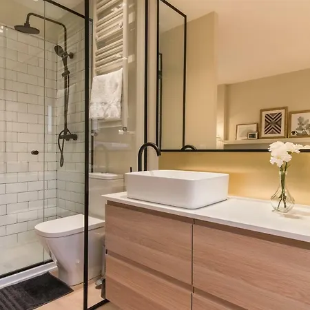 Comfort & Style In Madrid!!! 3bd 2bth+terrace
