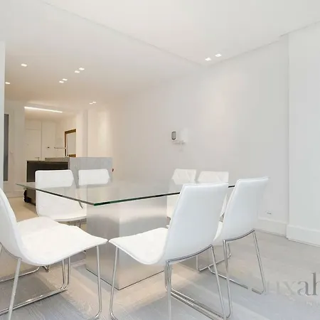 Luxahome Claudio Coello Ii