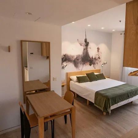 Plaza Mayor & Apartment Madrid