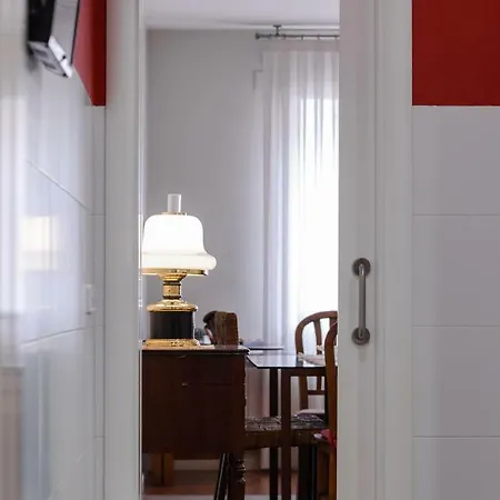 Apartment Charming Retiro Madrid