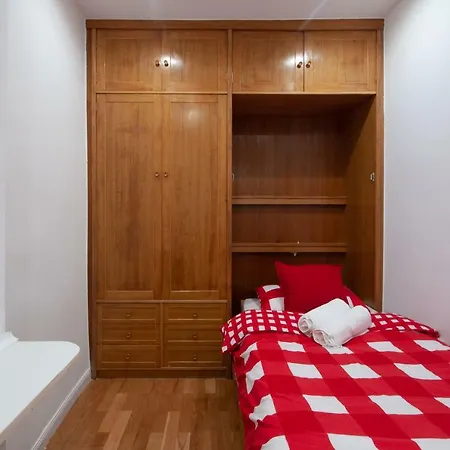 Acogedor Lavapies Apartment Madrid