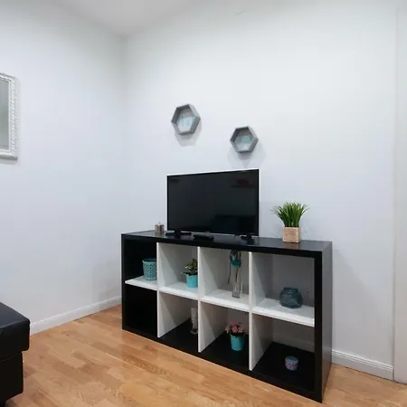 Acogedor Lavapies Apartment *
