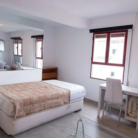 Apartment For Rastro - La Latina Madrid