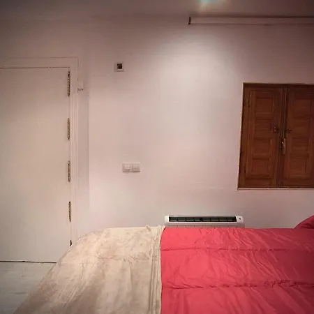 Apartamento Acogedor Y Silencioso En El Centro Apartment *