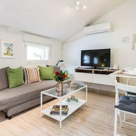 ático En Calle Cabestreros - Lavapies/la Latina Apartamento