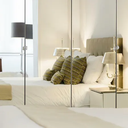 Charming Goya Luxury