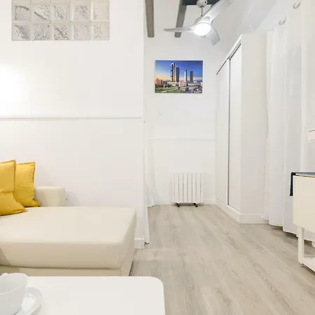 Apartment Charming Puerta De Toledo Ii