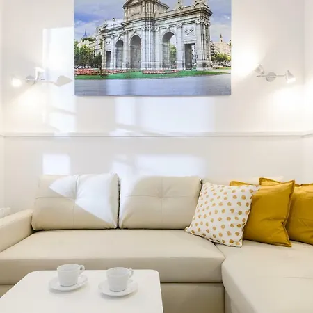 Charming Puerta De Toledo Ii Apartment *
