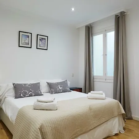 Leeways I In Alcala 99 Apartment *
