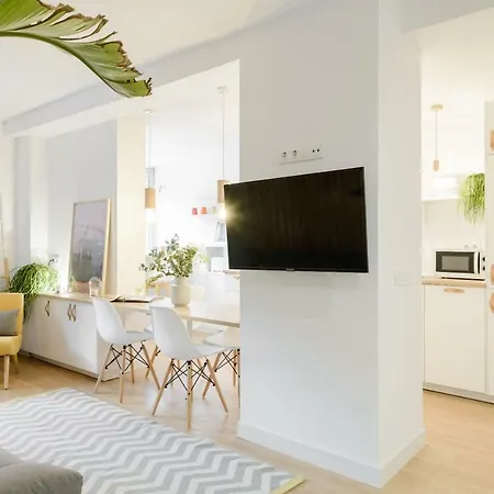 Apartment Charming Puerta De Toledo Iv *