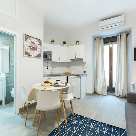 Plaza Mayor, House Apartment Madrid
