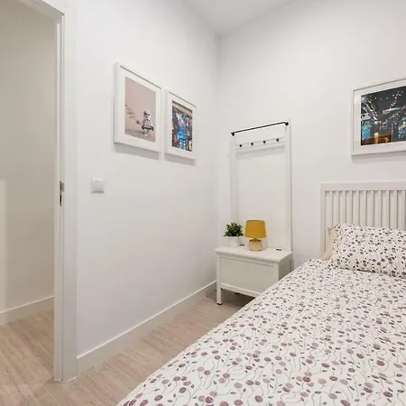 Apartment Living Malasana Madrid