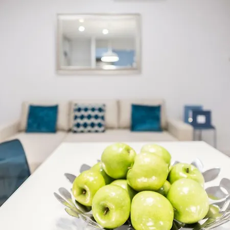 Living Malasana Apartment