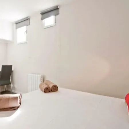 Costanilla De San Pedro Apartment *