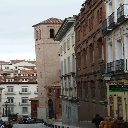 Apartment Costanilla De San Pedro Madrid