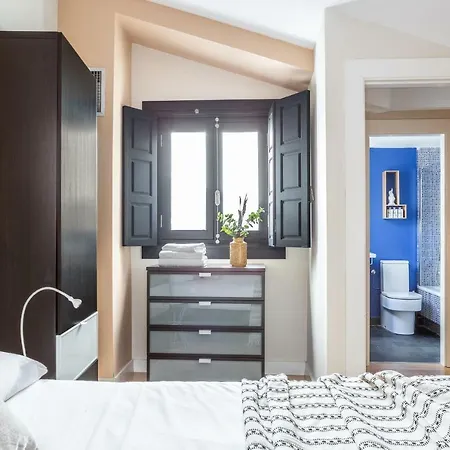 Bnbholder Corrala Duplex La Latina * Madrid