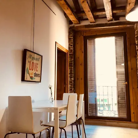 Gran Via De Temporada Apartment *