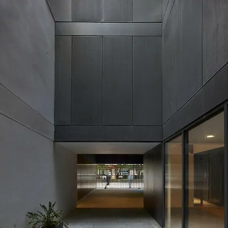 Hoom Juan Bravo Apartment Madrid