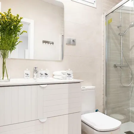 Bnbholder Black & Yellow Design Sol Apartment *