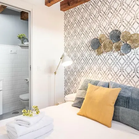 Apartment Waou Chamberi Iv - Alquiler Corta Duracion *