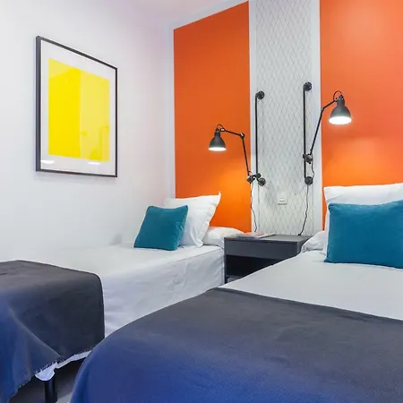 Apartment Friendly Patio Madrid