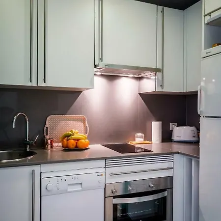 Apartment Figueroa Design *