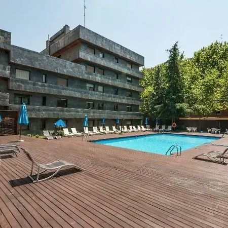 Apartamento Junto Al Santiago Bernabeu Con Piscina Madrid