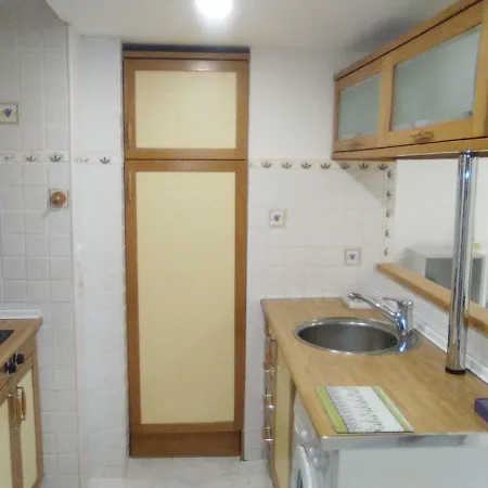 Apartamento Junto Al Santiago Bernabeu Con Piscina * Madrid
