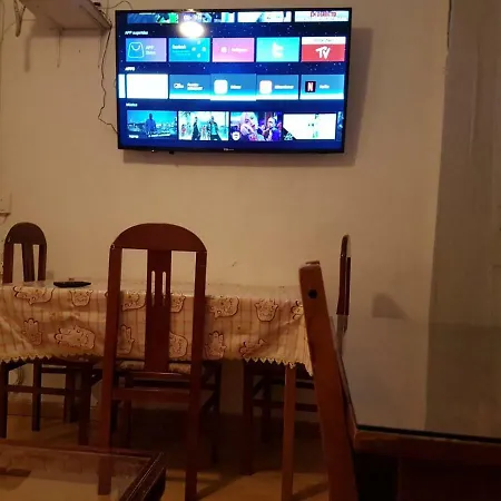 Habitación en casa particular Homestay Perales *