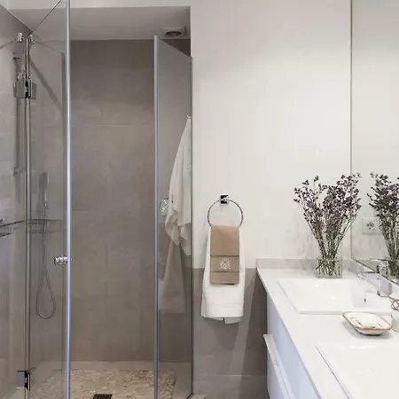Appartement 47m² 1 Slaapkamer, 1 Privé Badkamer In Centrum