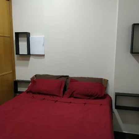 Deluxe Barajas Apartment